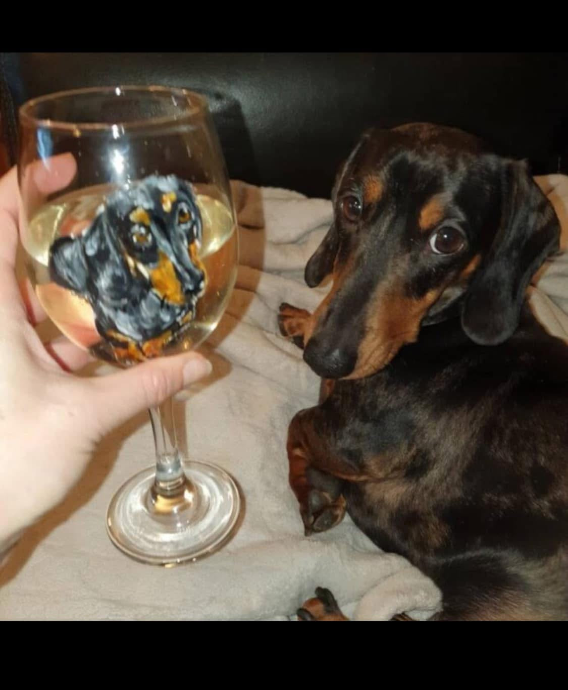 Pet portrait wine glass